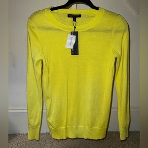 NWT banana republic scalloped sweater
